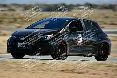 media/Dec-13-2025-Extreme Speed (Sat) [[d129ecb0b9]]/High Inter/Session 2 (Turn 4)/